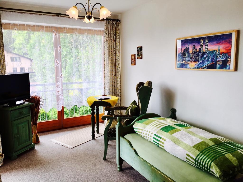 Pension Klein Und Ferienwohnungen (Adults Only) Bodenmais Esterno foto